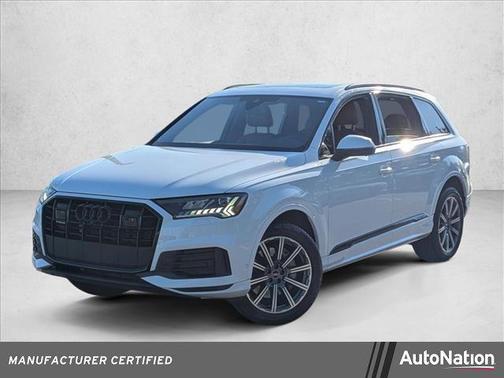 Glacier White Metallic 2023 Audi Q7 45 Premium Plus