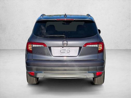 2021 Honda Pilot Touring 8-Passenger