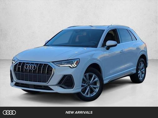 2025 Audi Q3 Premium 45 TFSI S line quattro Tiptronic