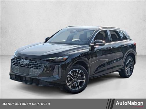 Mythos Black Metallic 2025 Audi Q5 Premium TFSI quattro S tronic