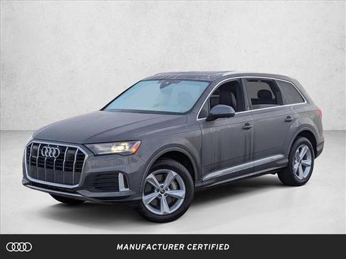 2023 Audi Q7 45 Premium Plus