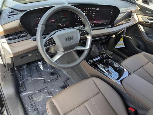 2025 Audi Q6 e-tron Prestige quattro