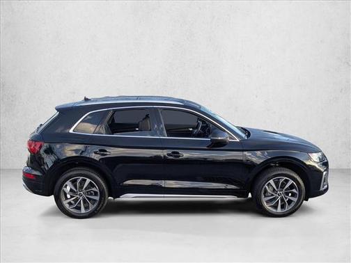 2025 Audi Q5 45 S line Premium Plus