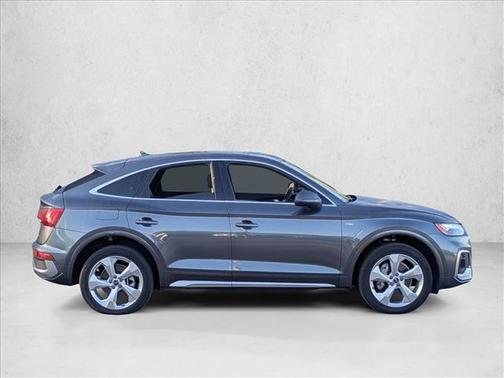 2023 Audi Q5 45 S line Premium