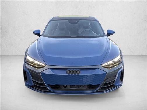 2024 Audi e-tron GT Premium Plus quattro