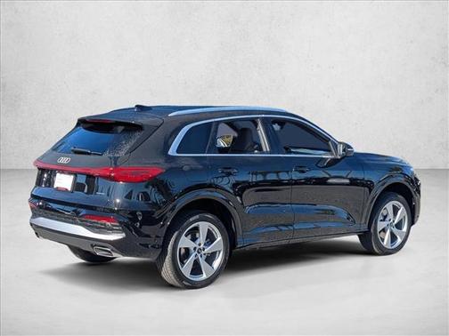 2025 Audi Q5 Premium Plus TFSI quattro S tronic