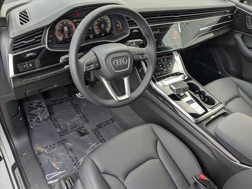 2026 Audi Q7 55 Premium Plus