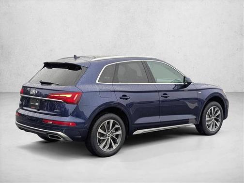 2023 Audi Q5 45 S line Premium Plus