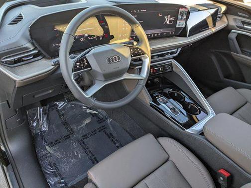 2025 Audi Q5 Premium Plus TFSI quattro S tronic