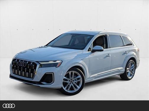 2025 Audi Q7 55 Premium Plus