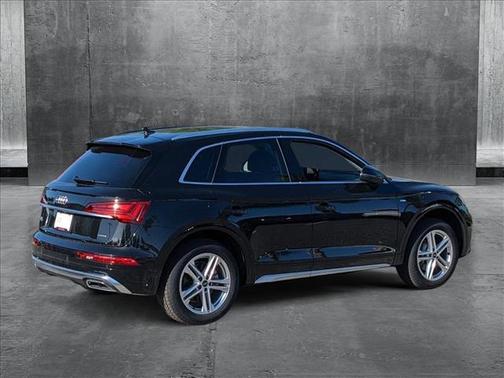 2025 Audi Q5 55 S line Premium Plus