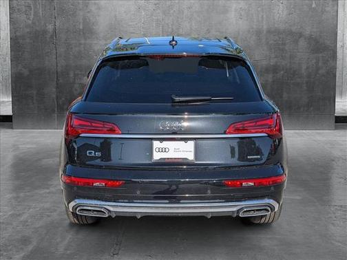 2025 Audi Q5 55 S line Premium Plus