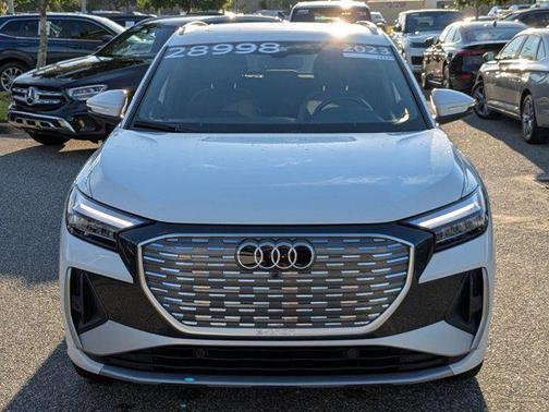 2023 Audi Q4 e-tron Premium Plus 50 quattro