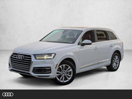 2019 Audi Q7 55 Premium Plus