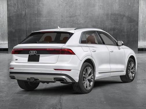 2025 Audi Q8 55 Prestige