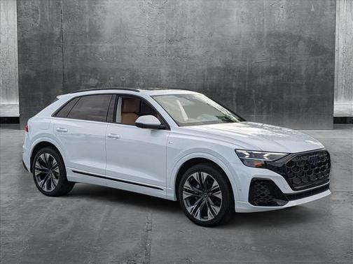 2025 Audi Q8 55 Prestige
