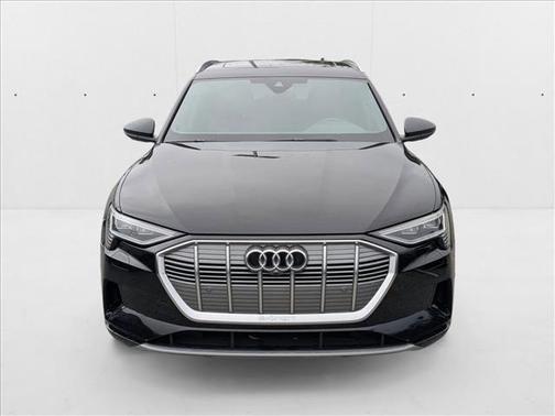 2023 Audi e-tron Premium Plus quattro