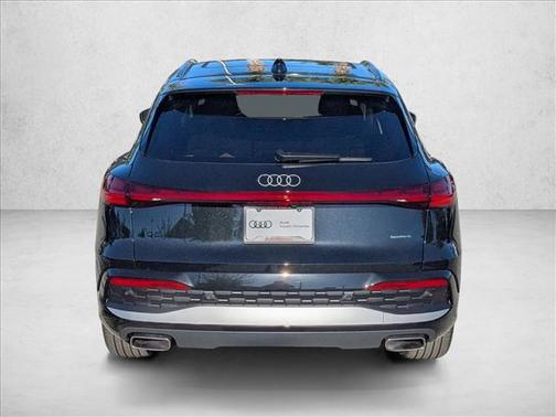 2025 Audi Q5 Prestige TFSI quattro S tronic