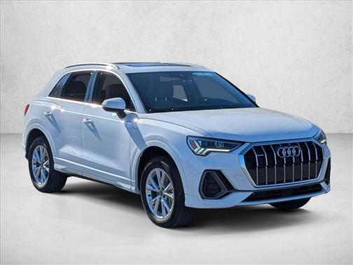 2025 Audi Q3 Premium 45 TFSI S line quattro Tiptronic