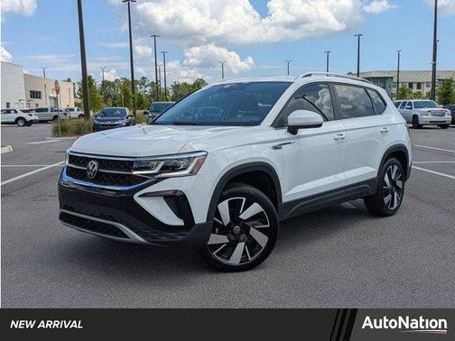 2024 Volkswagen Taos 1.5T SEL