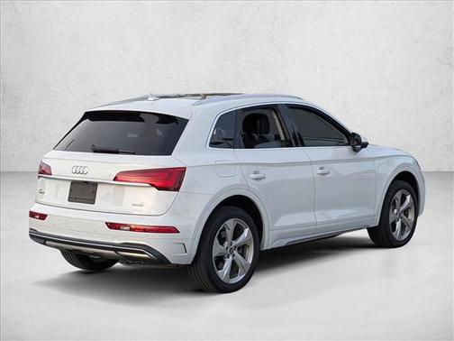 2021 Audi Q5 45 Premium Plus