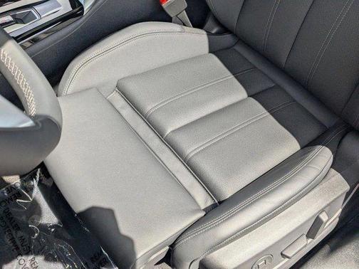 Ultra Blue Metallic 2026 Audi Q5 Sportback Prestige TFSI quattro S tronic