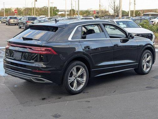 2023 Audi Q8 55 Prestige