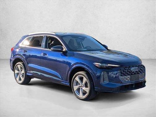 2025 Audi Q5 Premium Plus TFSI quattro S tronic