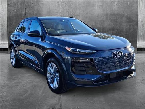 2025 Audi Q6 e-tron Premium