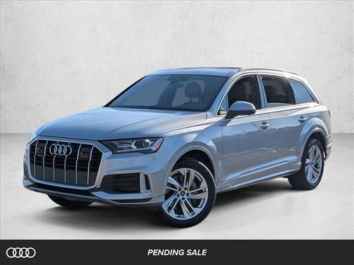 2021 Audi Q7 45 Premium Plus