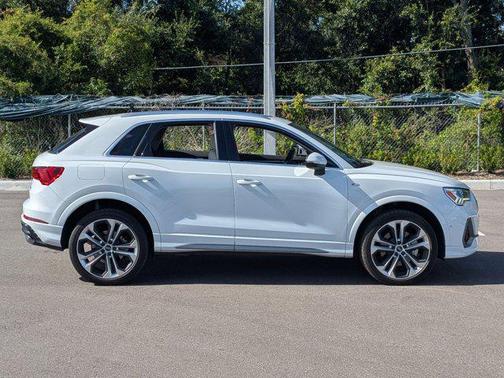 Glacier White Metallic 2021 Audi Q3 45 S line Premium Plus