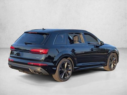 Mythos Black Metallic 2026 Audi Q7 55 Premium Plus