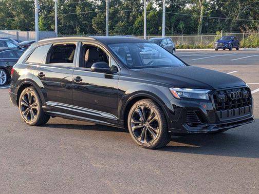 Mythos Black Metallic 2026 Audi Q7 55 Premium Plus