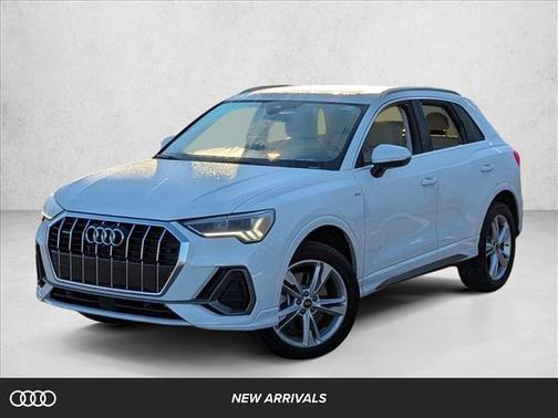 2023 Audi Q3 45 S line Premium Plus