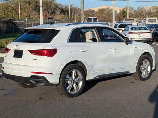 2023 Audi Q3 45 S line Premium Plus