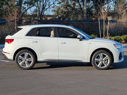 2023 Audi Q3 45 S line Premium Plus