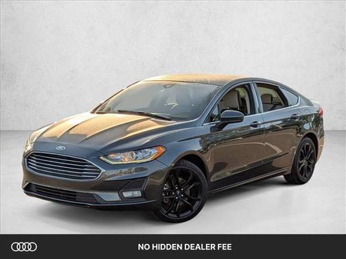 Magnetic Metallic 2019 Ford Fusion SE
