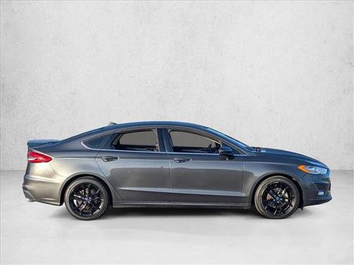 Magnetic Metallic 2019 Ford Fusion SE