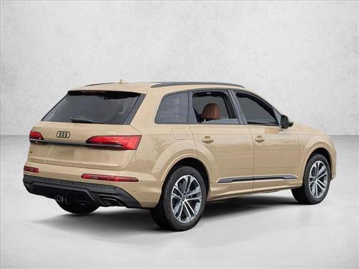 2025 Audi Q7 45 Premium Plus