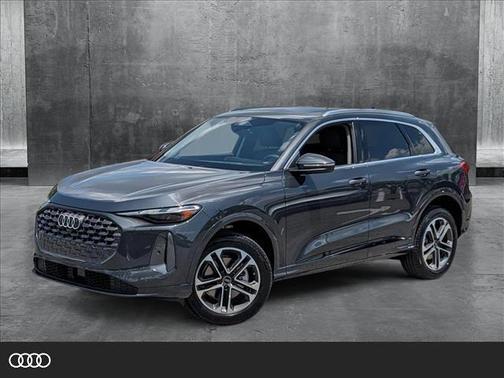 2025 Audi Q5 Premium