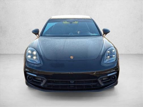2023 Porsche Panamera Platinum Edition