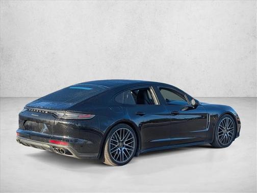 2023 Porsche Panamera Platinum Edition
