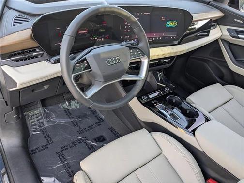 2025 Audi Q6 e-tron Premium Plus