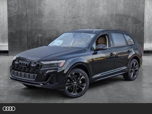 2025 Audi Q7 55 Premium Plus