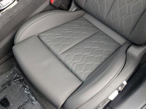 2025 Audi S6 e-tron Prestige