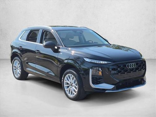Mythos Black Metallic 2026 Audi Q3 TFSI quattro S tronic