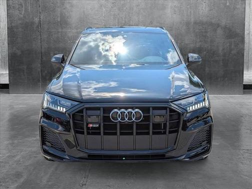 2024 Audi SQ7 4.0T Premium Plus