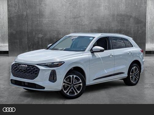 2025 Audi Q5 Premium