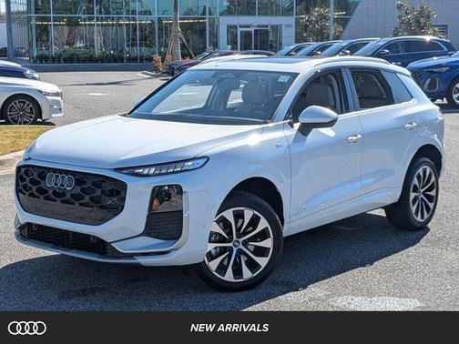 2026 Audi Q3 S line