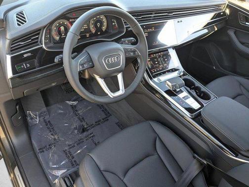 Samurai Gray Metallic 2026 Audi Q7 55 Premium Plus